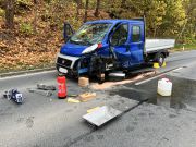 Verkehrsunfall mit auslaufendem Treibstoff